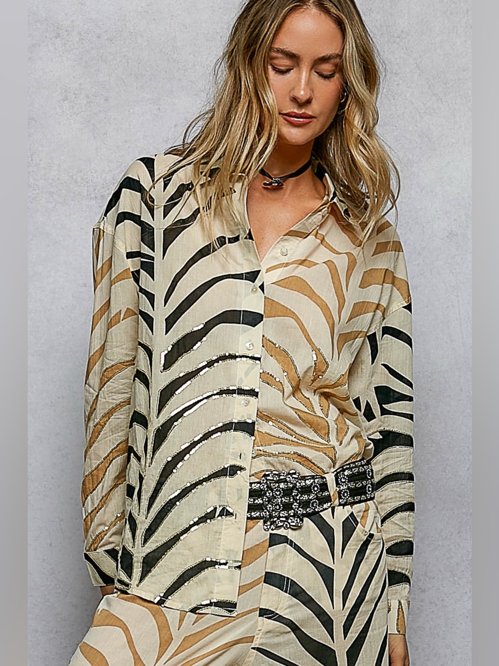 ✨ POL Two-Tone Printed Woven Spangle Long Sleeve Shirt ✨🛍️